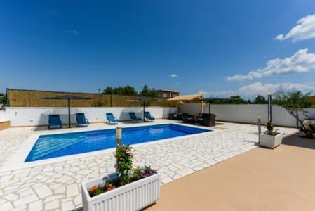 Villa Luka Donje Rastane Екстер'єр фото